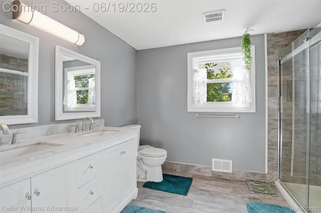 24438 Cote D Nel Drive Farmington Hills City MI 48336