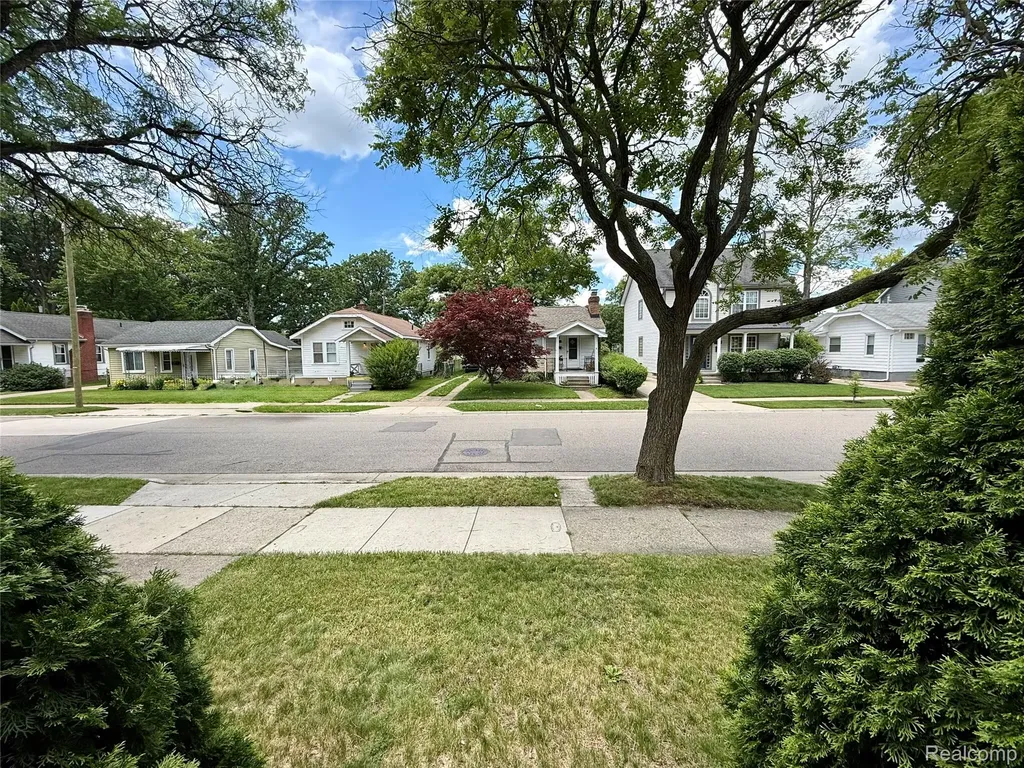 3226 Grayson Street Ferndale City MI 48220