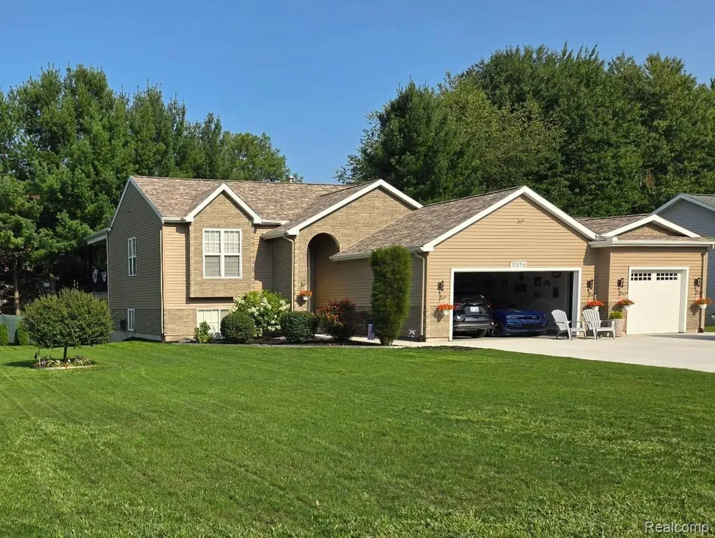 10856 Skylane Court Allendale Charter Township MI 49401
