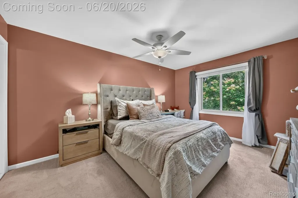 15905 New Bedford Drive Clinton Charter Township MI 48038