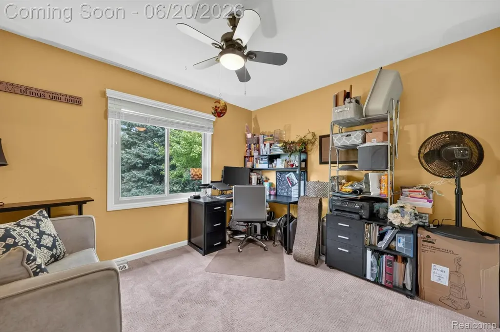 15905 New Bedford Drive Clinton Charter Township MI 48038