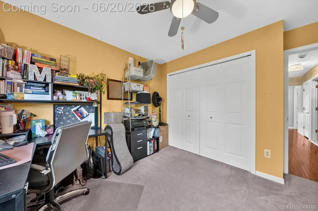 15905 New Bedford Drive Clinton Charter Township MI 48038