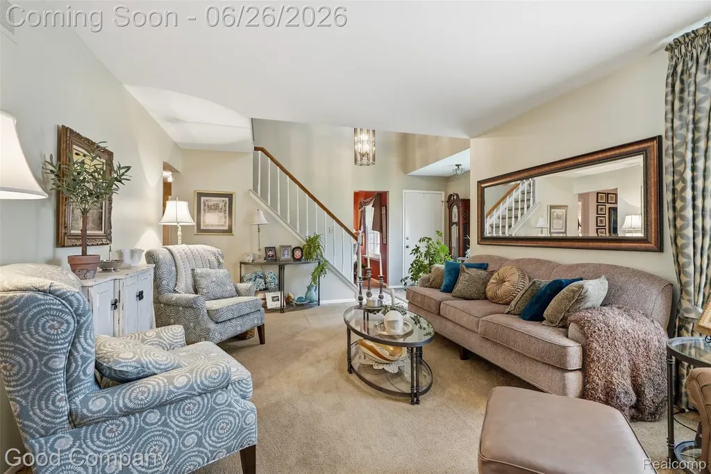 38630 Meeting House Lane Livonia City MI 48154