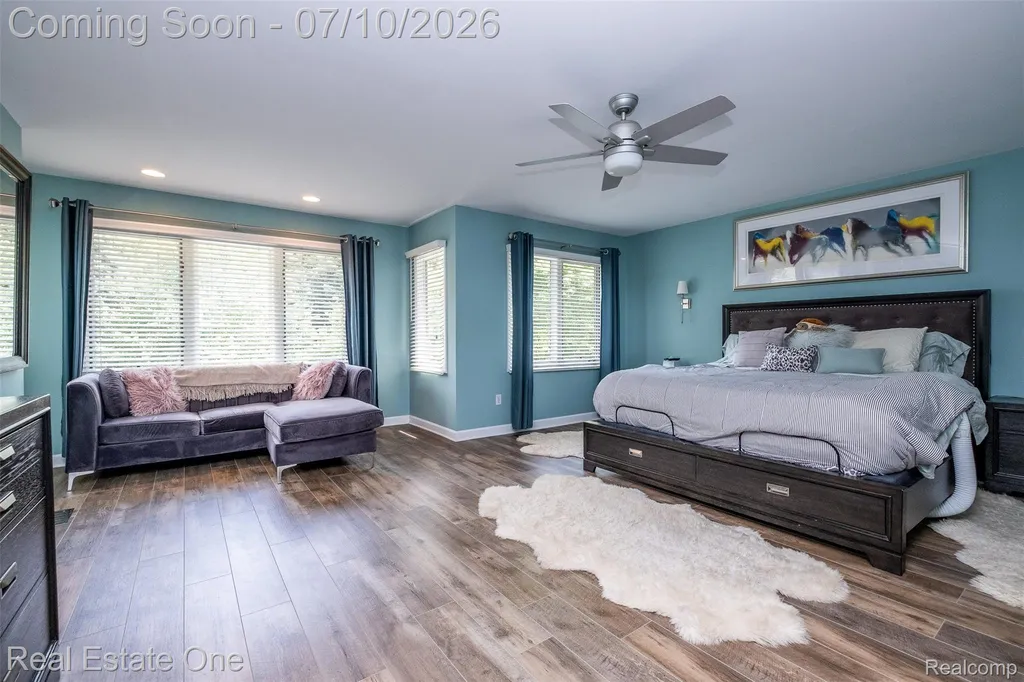 4488 Philip Commerce Charter Township MI 48382