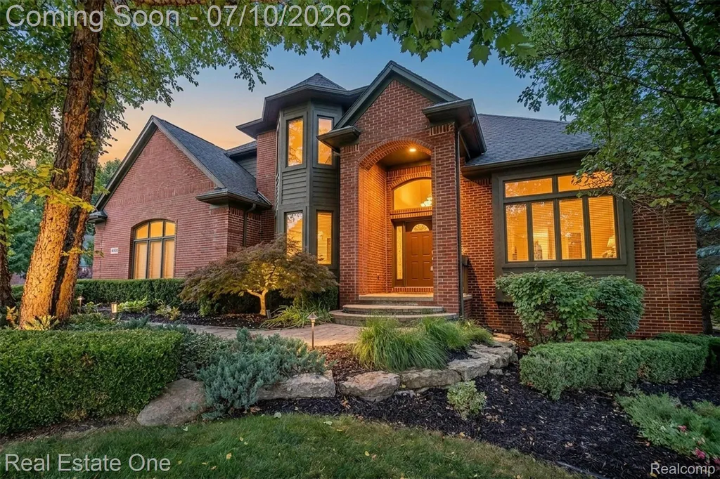 4488 Philip Commerce Charter Township MI 48382