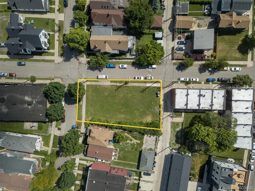1601 Leverette Street Detroit City MI 48216