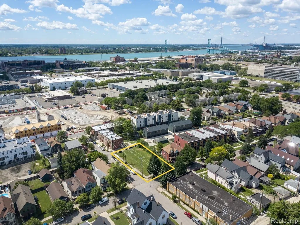 1601 Leverette Street Detroit City MI 48216
