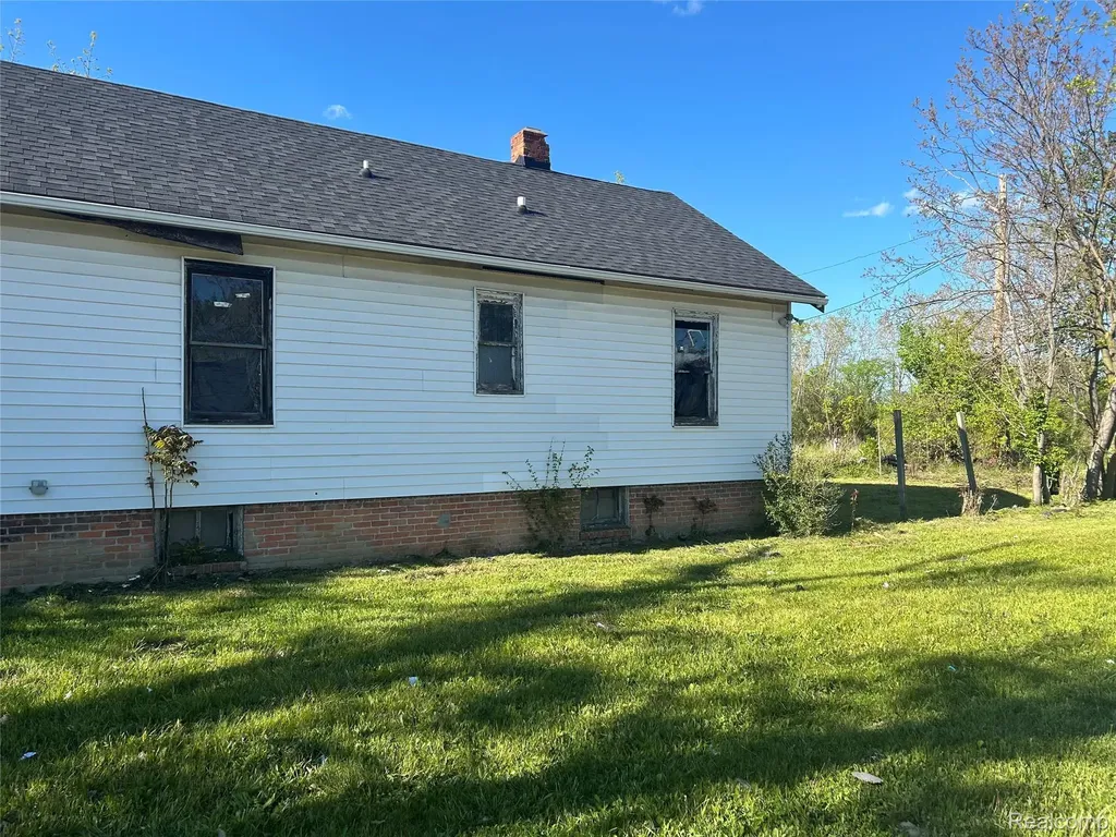 9088 Monica Street Detroit City MI 48204