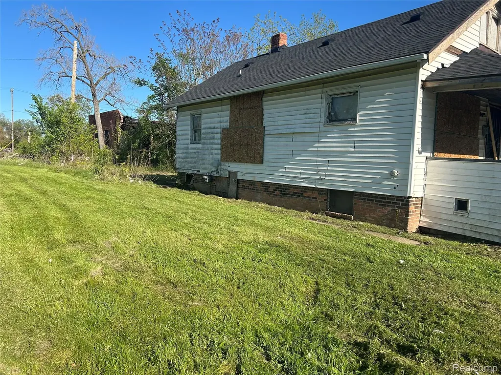 9088 Monica Street Detroit City MI 48204