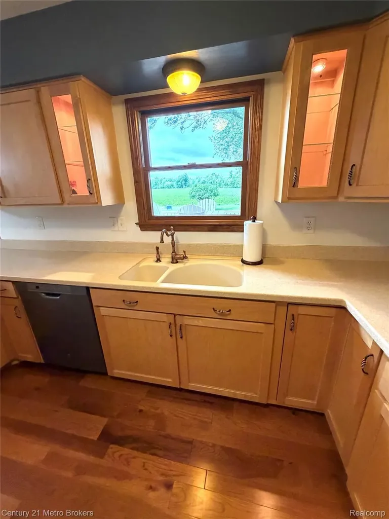 3259 N Seymour Road Flushing Charter Township MI 48433