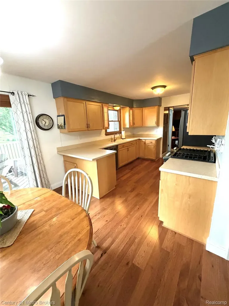 3259 N Seymour Road Flushing Charter Township MI 48433