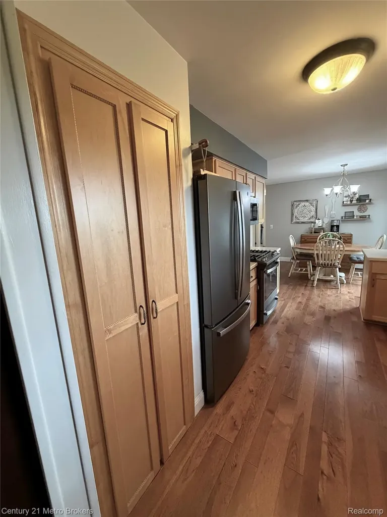 3259 N Seymour Road Flushing Charter Township MI 48433
