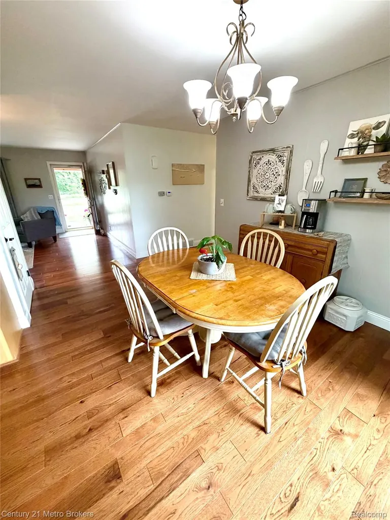 3259 N Seymour Road Flushing Charter Township MI 48433