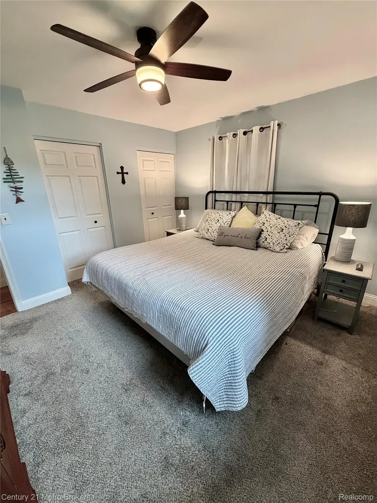 3259 N Seymour Road Flushing Charter Township MI 48433