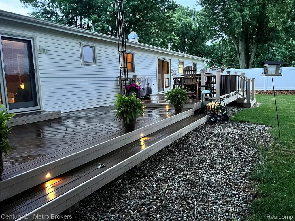 3259 N Seymour Road Flushing Charter Township MI 48433