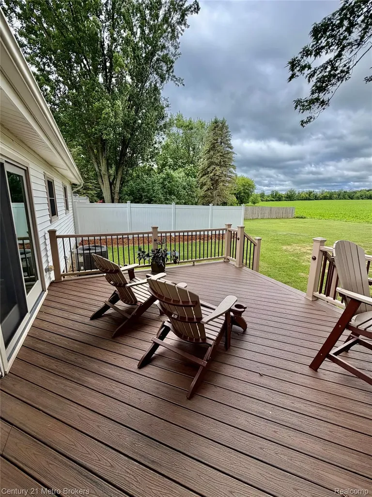 3259 N Seymour Road Flushing Charter Township MI 48433