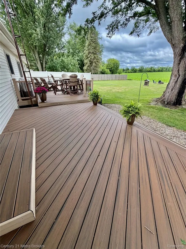 3259 N Seymour Road Flushing Charter Township MI 48433