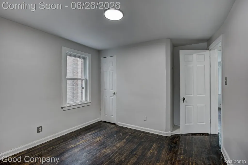20259 Warrington Drive Detroit City MI 48221