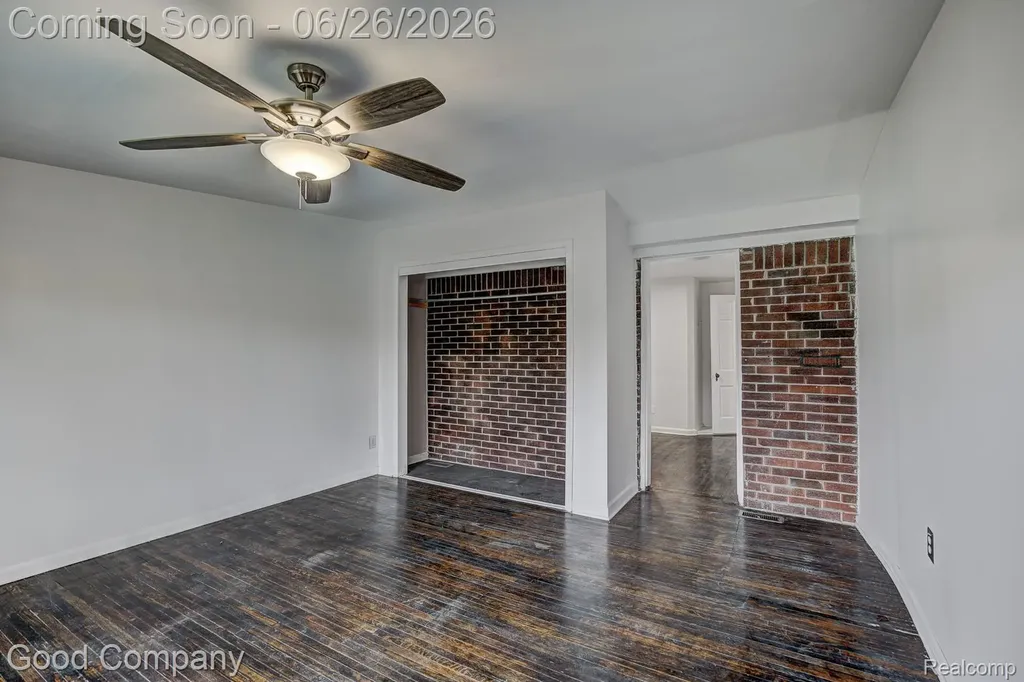 20259 Warrington Drive Detroit City MI 48221