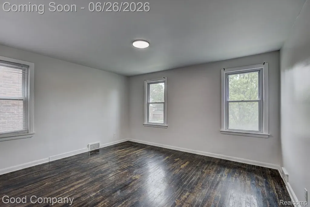 20259 Warrington Drive Detroit City MI 48221