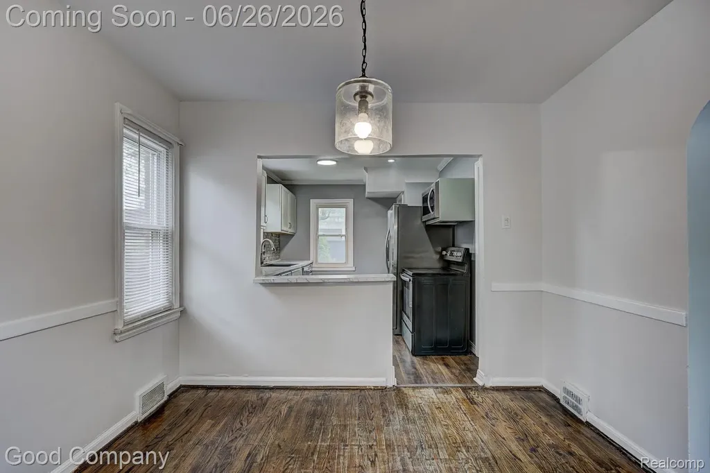 20259 Warrington Drive Detroit City MI 48221