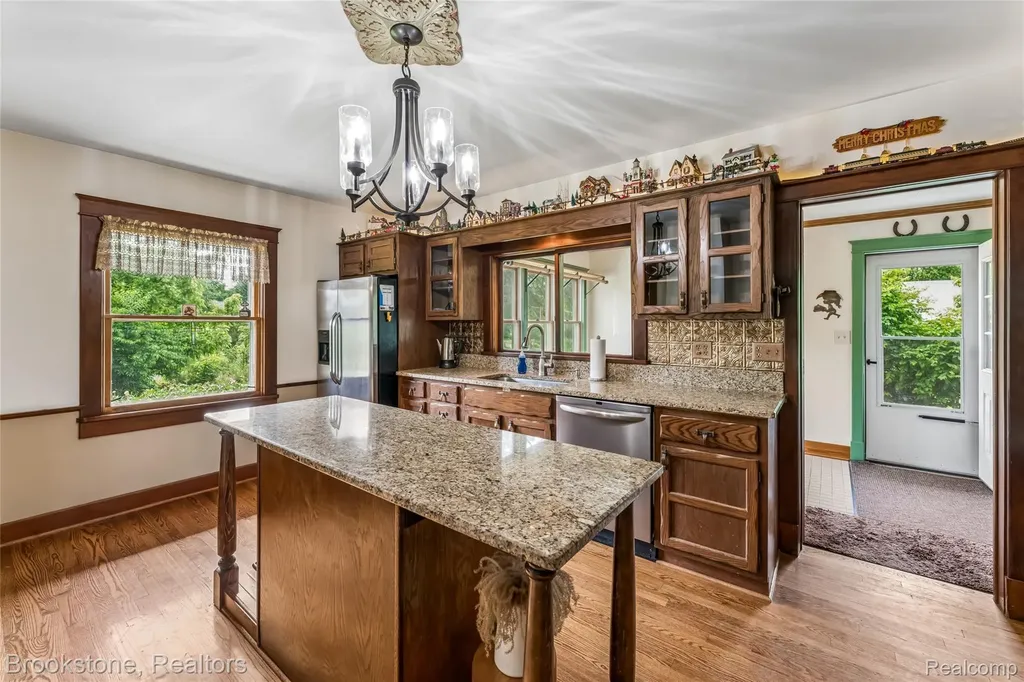 12152 Hoisington Road N Argentine Township MI 48436