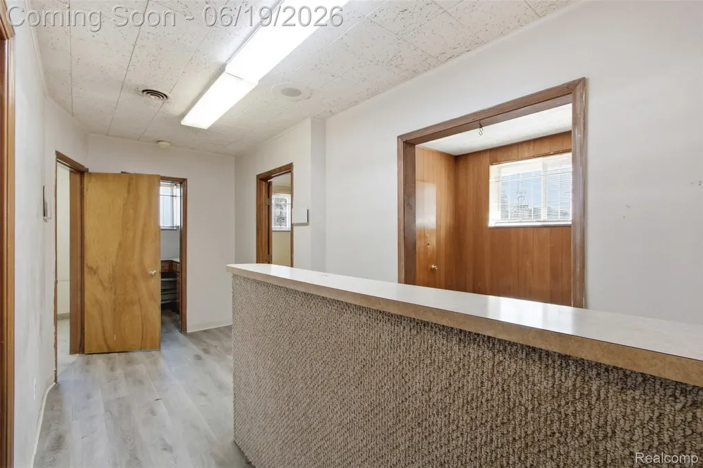 16205 E Warren Avenue Detroit City MI 48224
