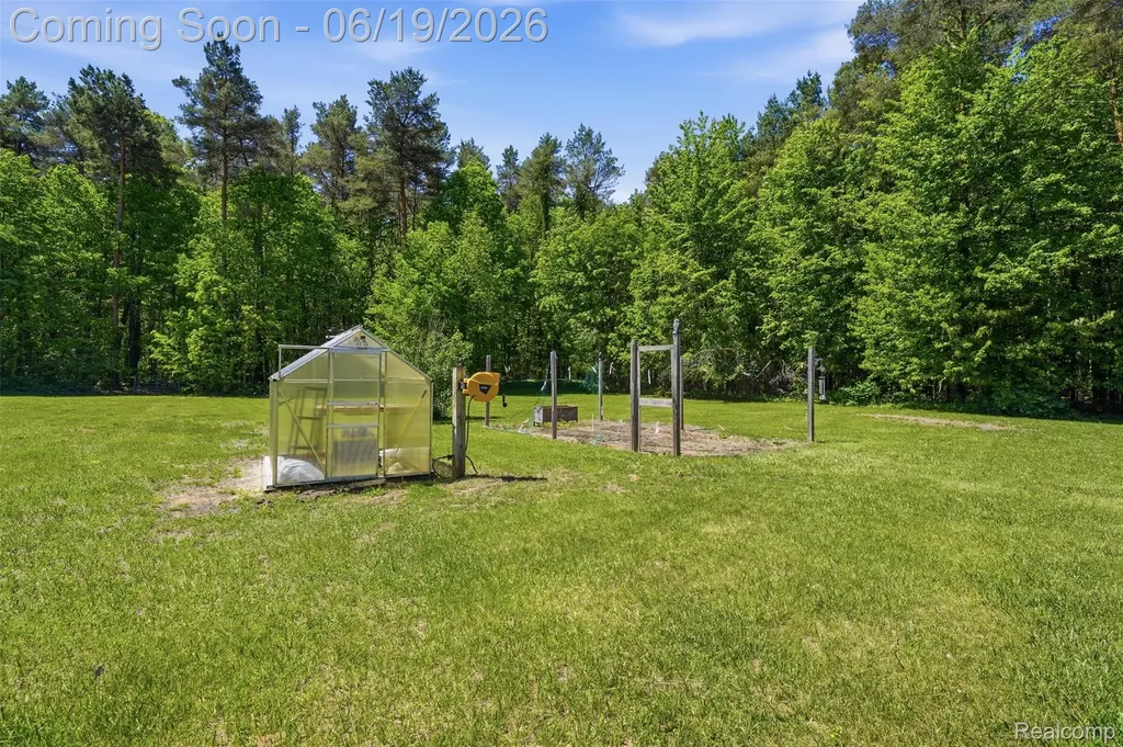 3167 Roods Lake Road Mayfield Township MI 48446