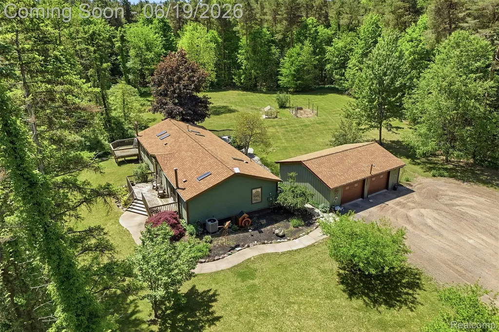 3167 Roods Lake Road Mayfield Township MI 48446