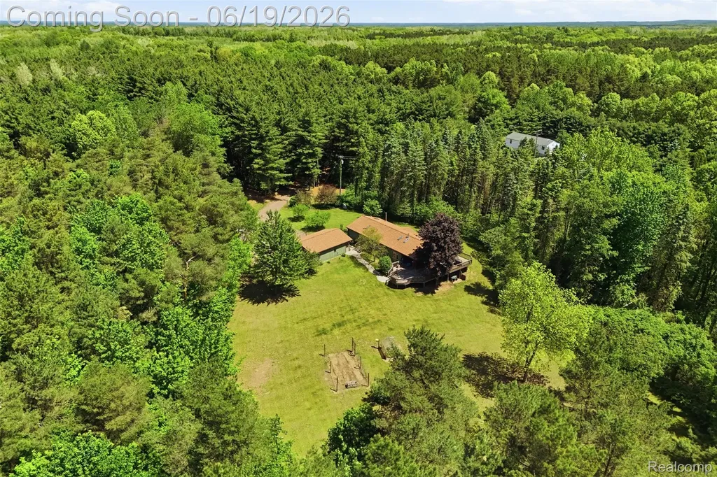 3167 Roods Lake Road Mayfield Township MI 48446