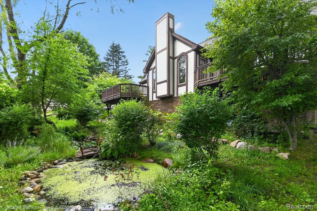 6656 Snowshoe Lane Genoa Township MI 48116