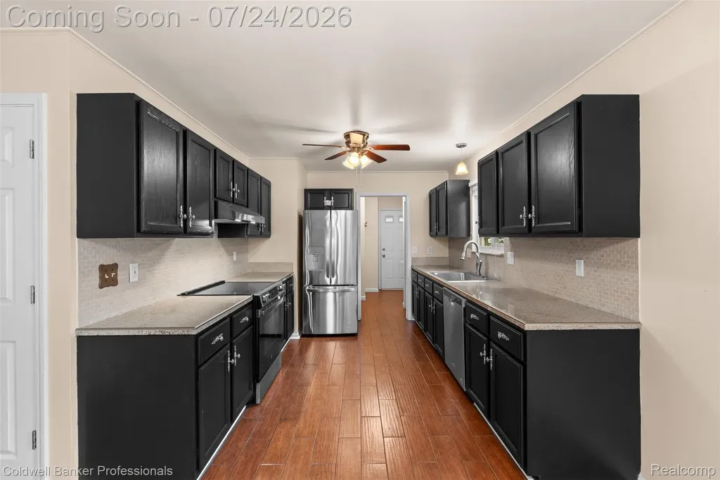 6371 W Morgan Circle W Westland City MI 48185