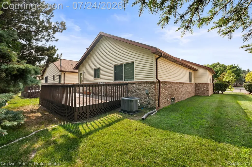 6371 W Morgan Circle W Westland City MI 48185