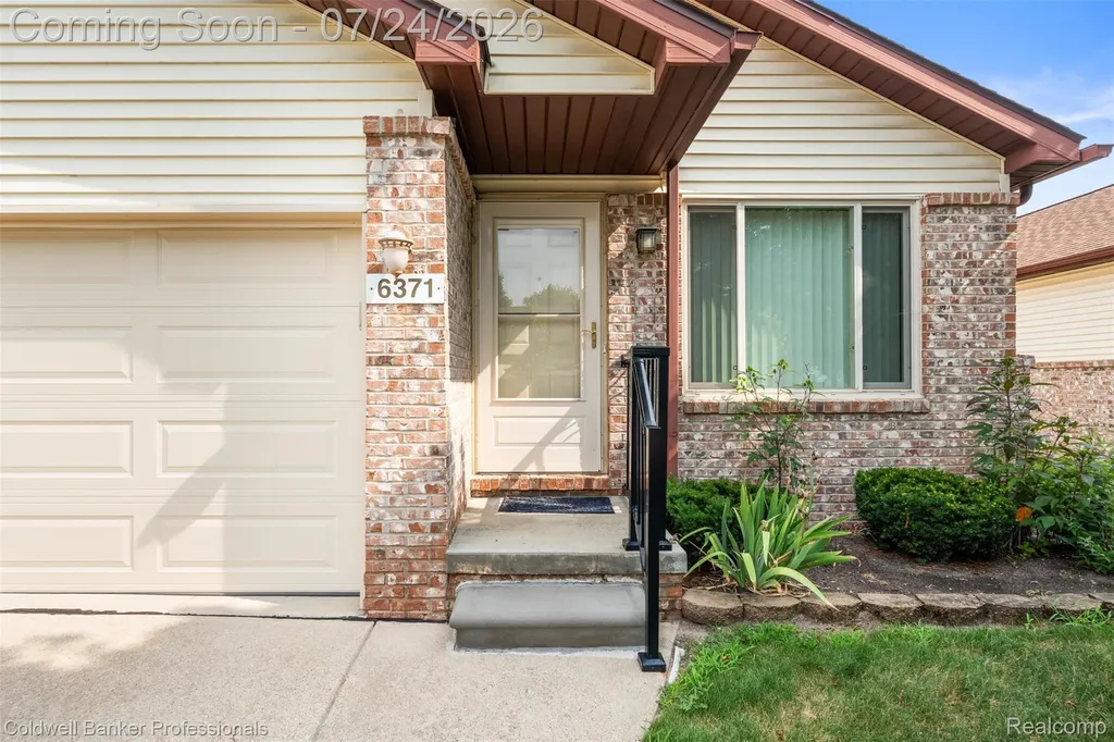 6371 W Morgan Circle W Westland City MI 48185