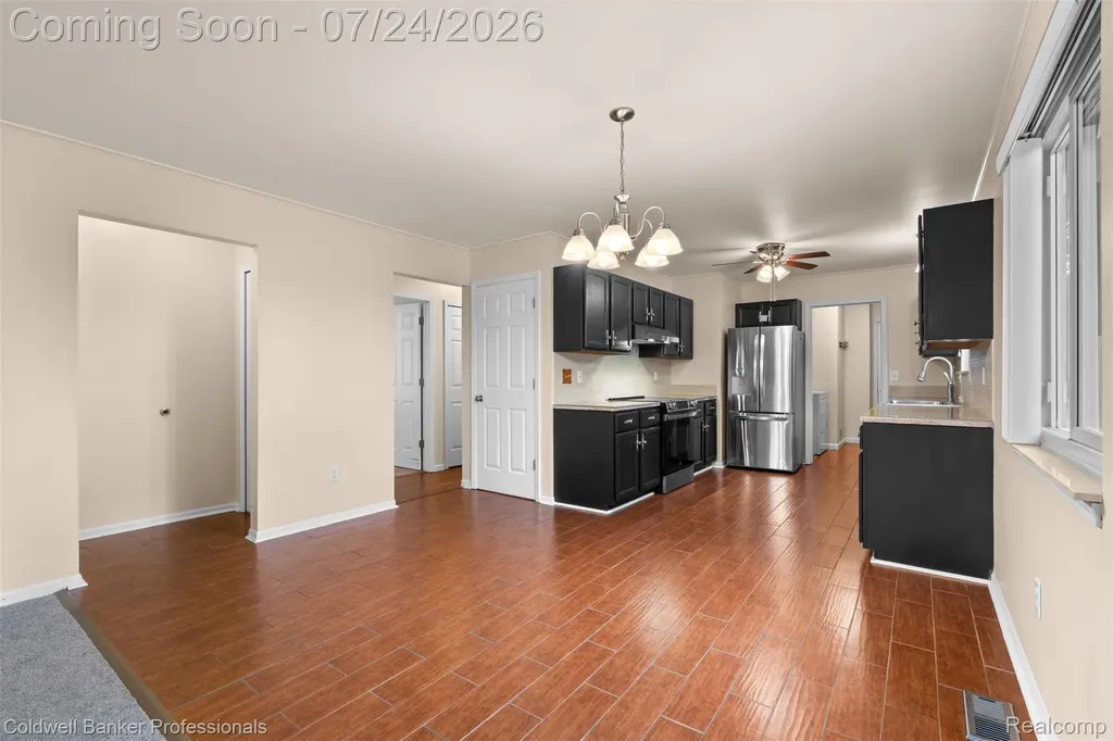 6371 W Morgan Circle W Westland City MI 48185