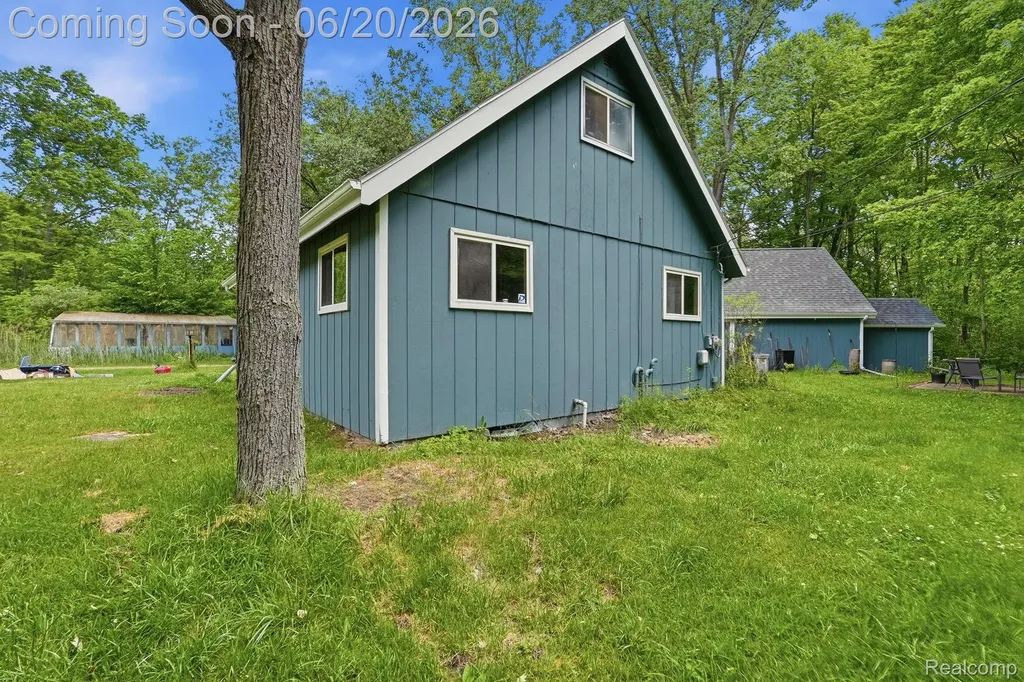 1699 Ditty Road Kimball Township MI 48074