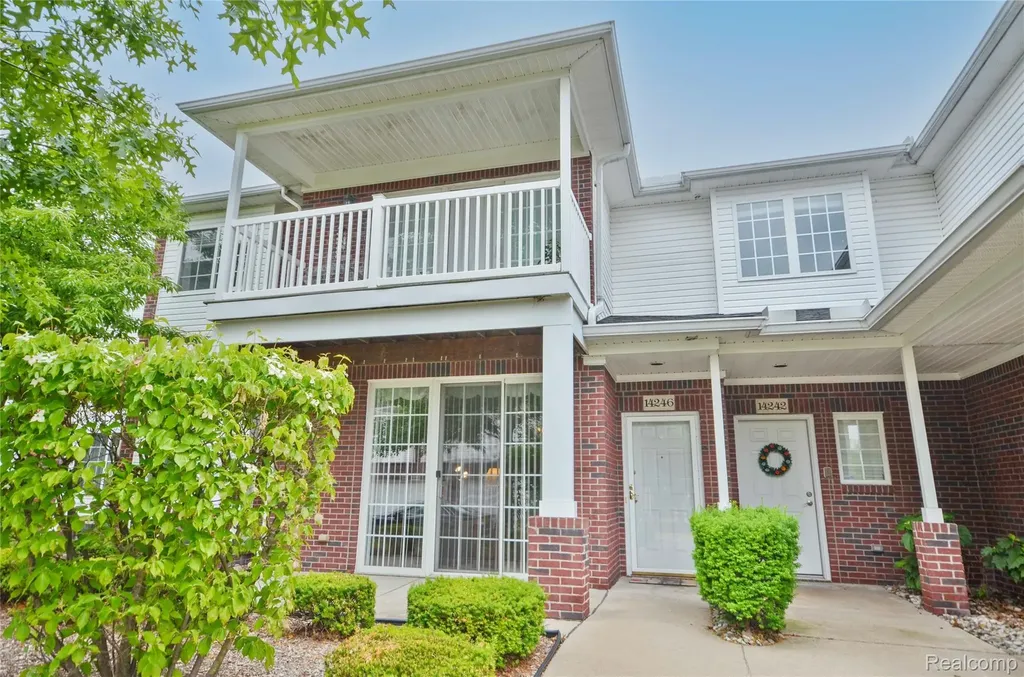 14246 Moravian Manor Circle Sterling Heights City MI 48312