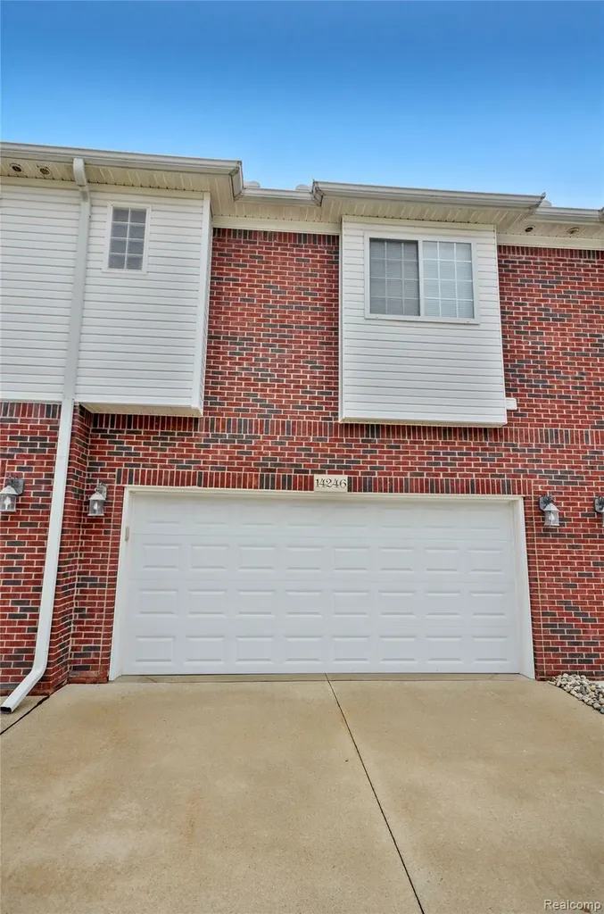 14246 Moravian Manor Circle Sterling Heights City MI 48312