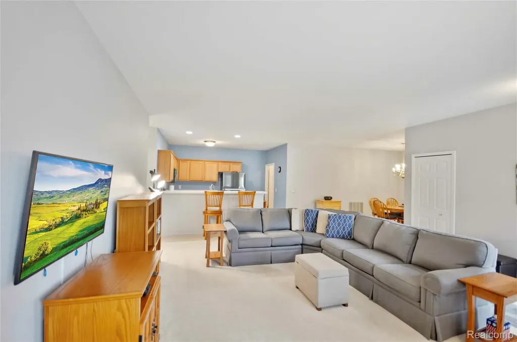 14246 Moravian Manor Circle Sterling Heights City MI 48312
