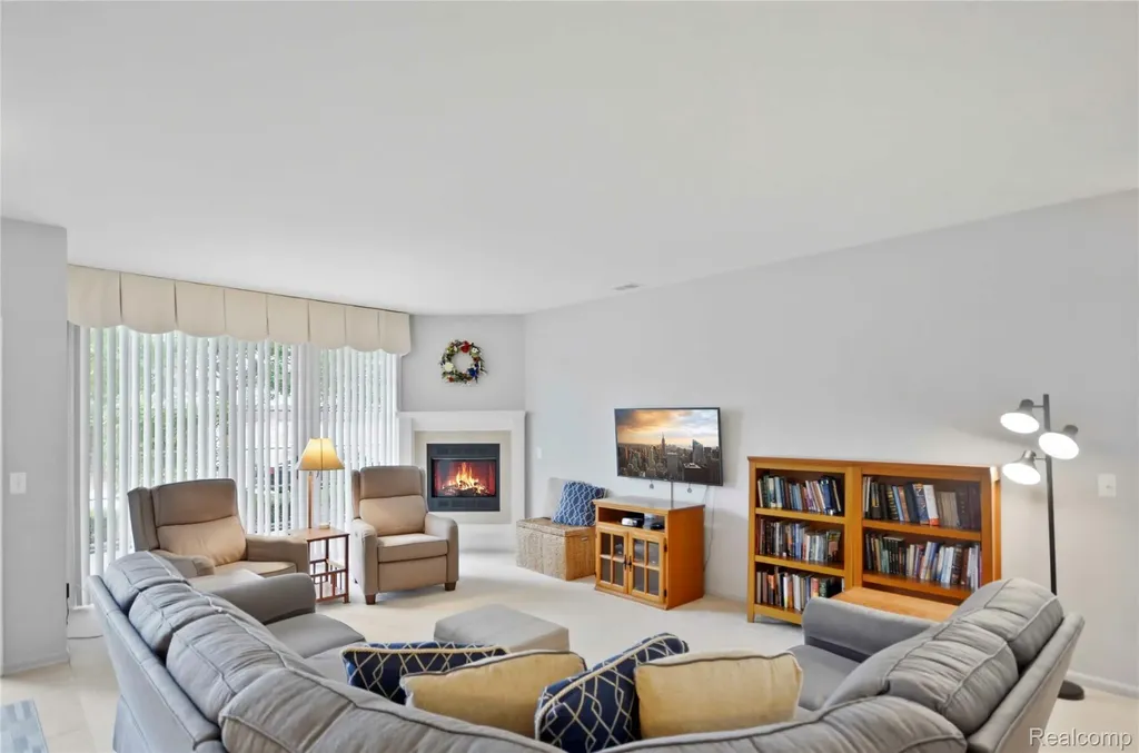 14246 Moravian Manor Circle Sterling Heights City MI 48312