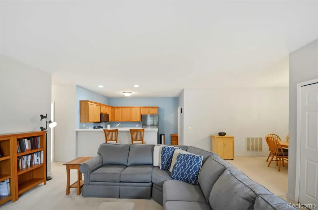 14246 Moravian Manor Circle Sterling Heights City MI 48312