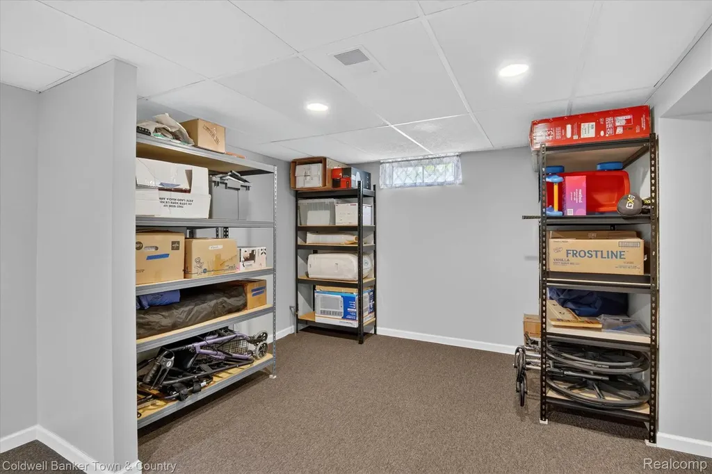 5619 Dogwood Street Leoni Township MI 49201