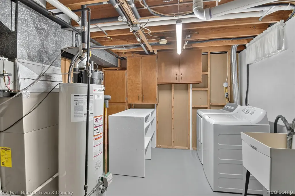 5619 Dogwood Street Leoni Township MI 49201
