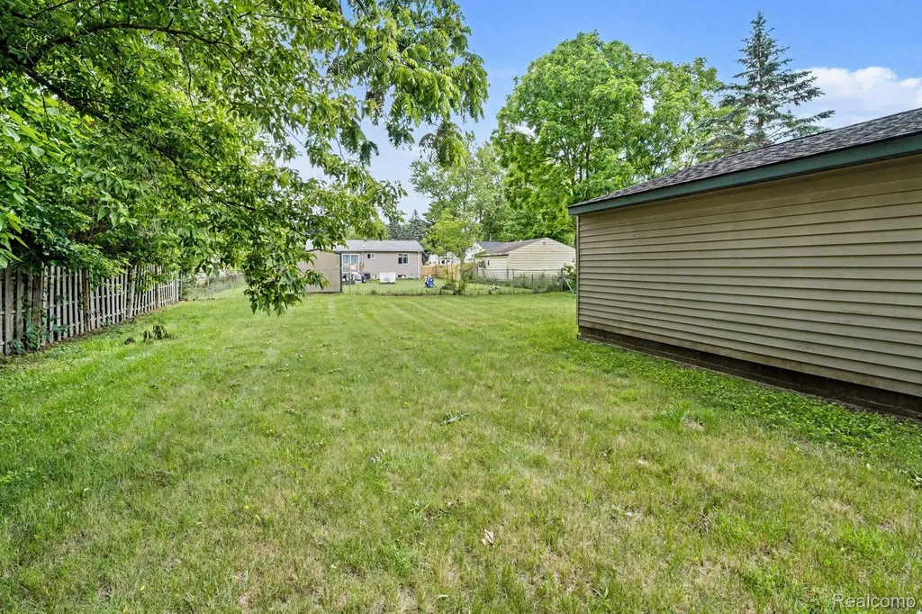 821 Isham Street Owosso City MI 48867