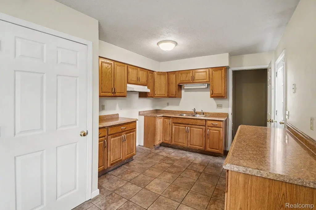 821 Isham Street Owosso City MI 48867