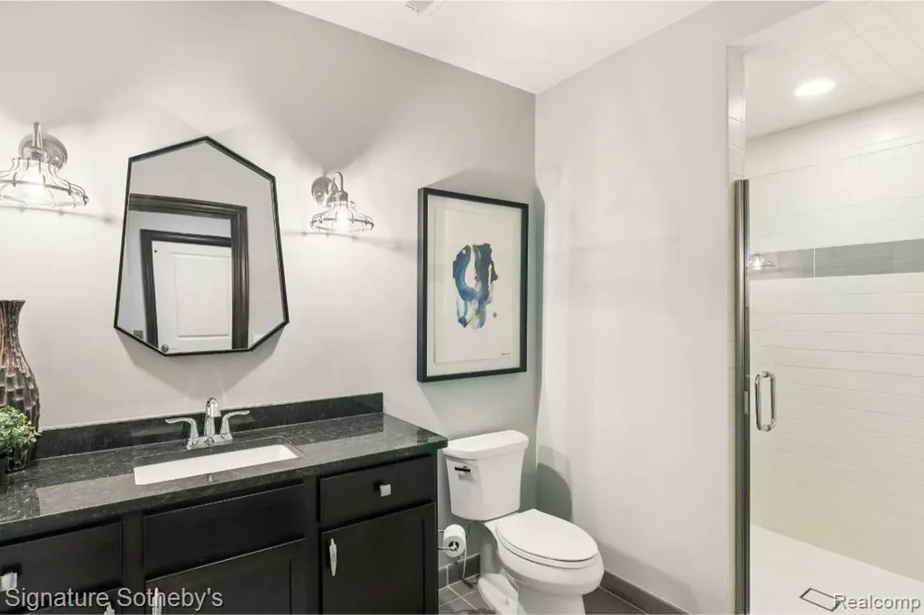 4911 Pinnacle Boulevard Oakland Charter Township MI 48306