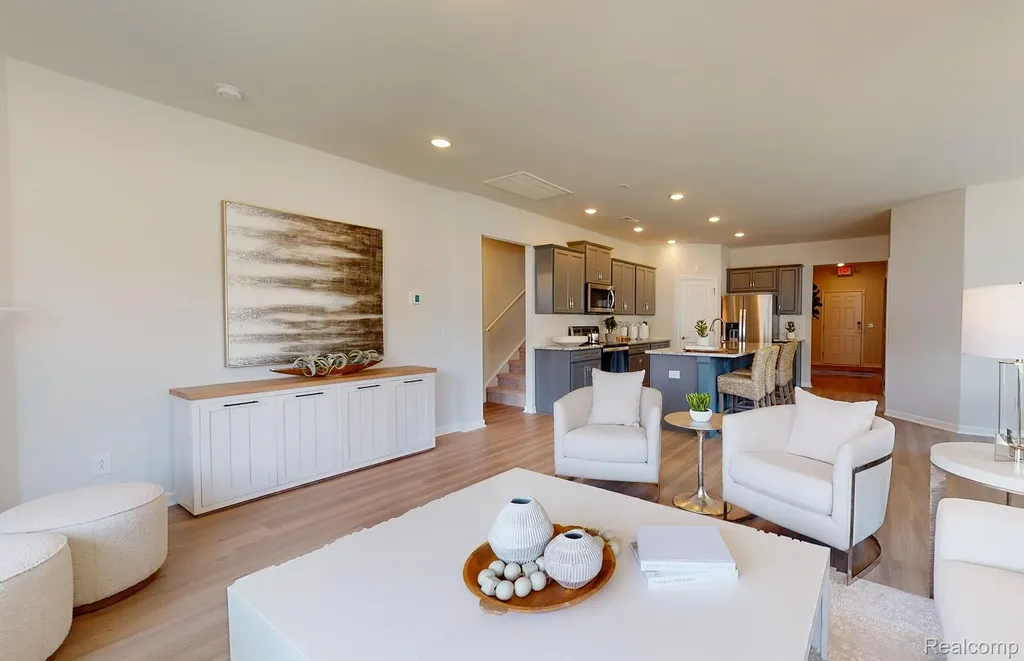 3087 Sydrake Court Lake Orion Village MI 48359
