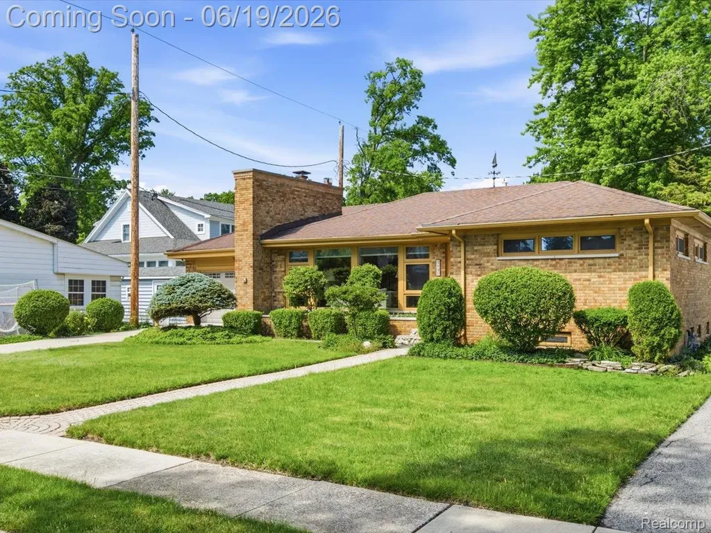 3431 Sherman Court Port Huron City MI 48060