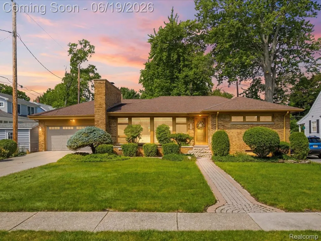 3431 Sherman Court Port Huron City MI 48060