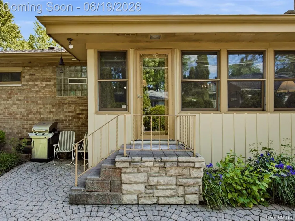 3431 Sherman Court Port Huron City MI 48060